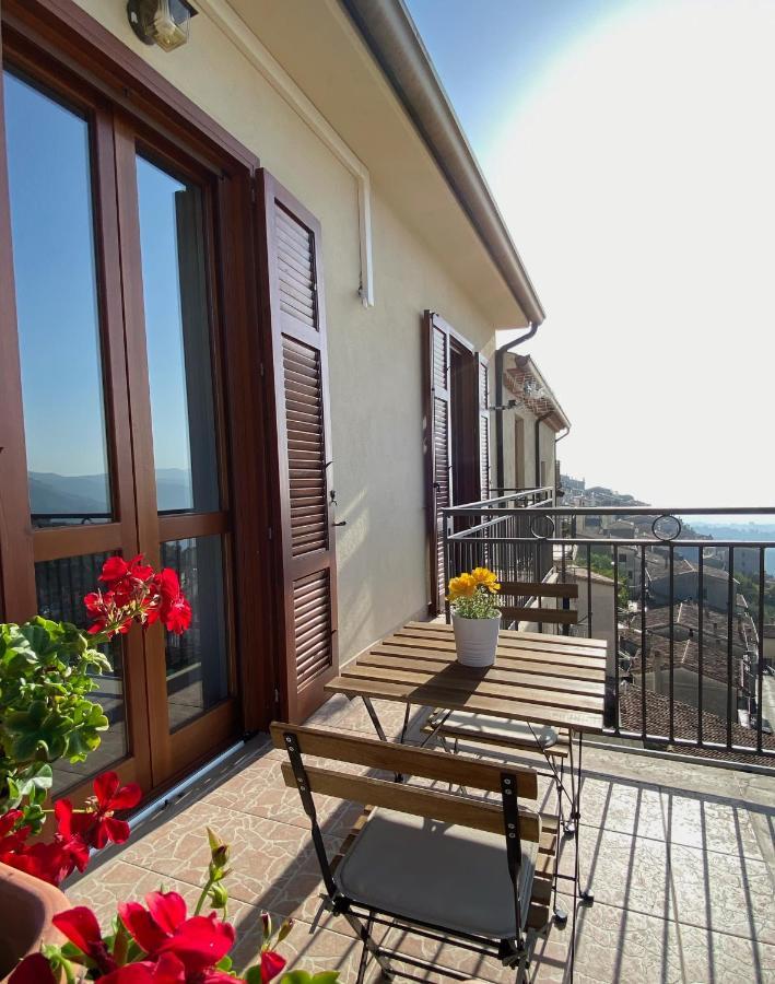 Nonna Felicia B&B Muro Lucano Bagian luar foto