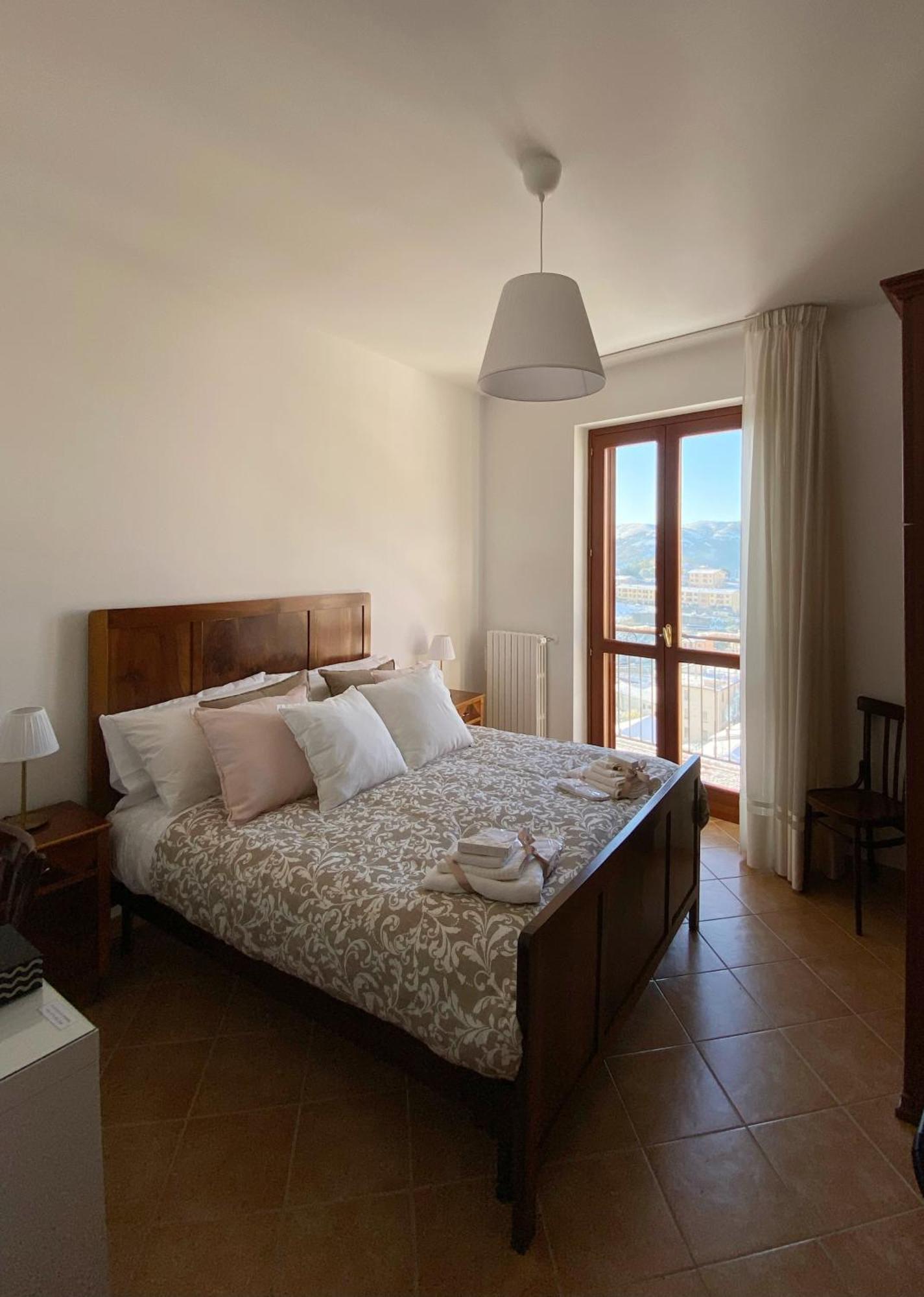 Nonna Felicia B&B Muro Lucano Bagian luar foto