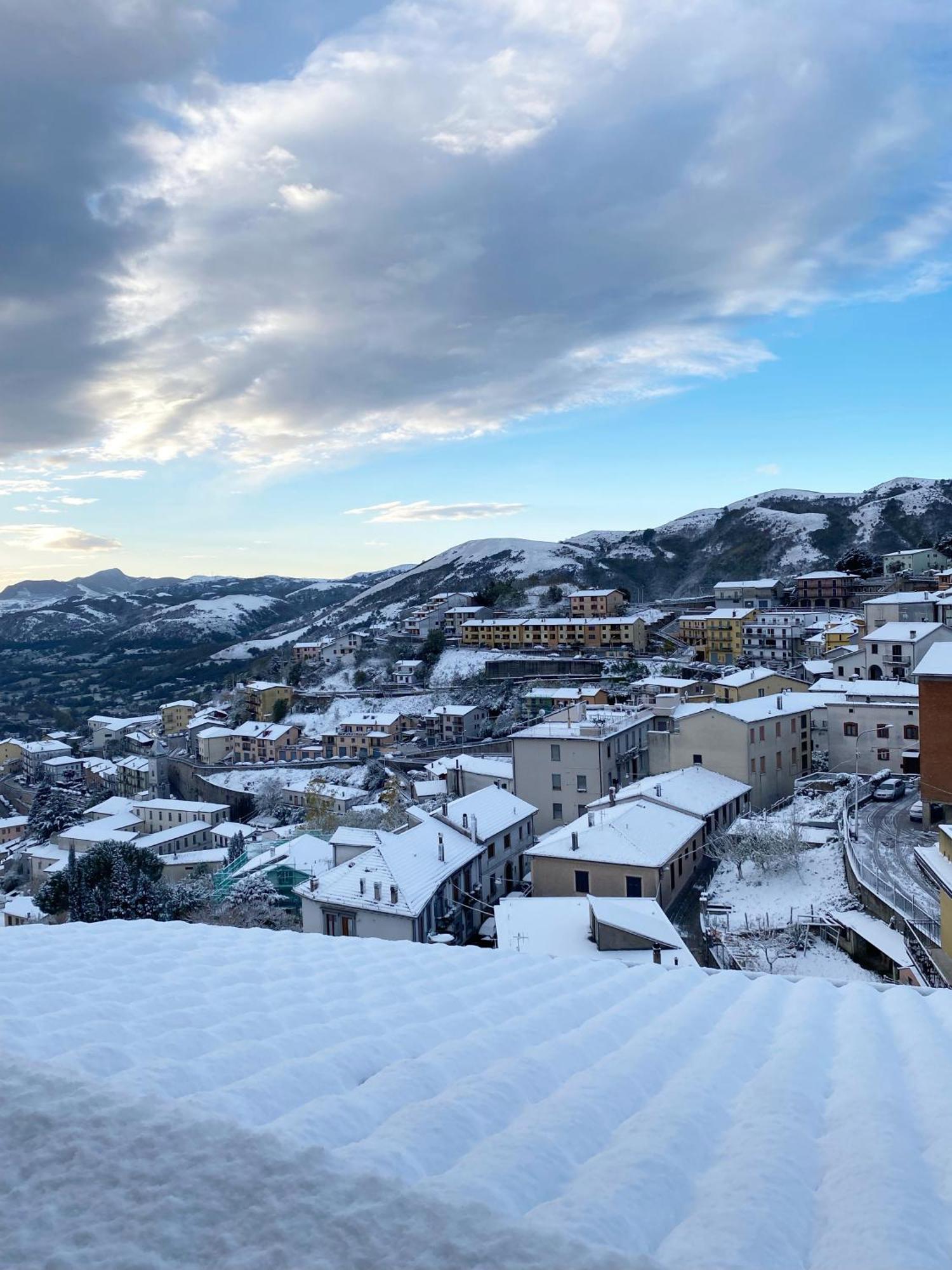 Nonna Felicia B&B Muro Lucano Bagian luar foto