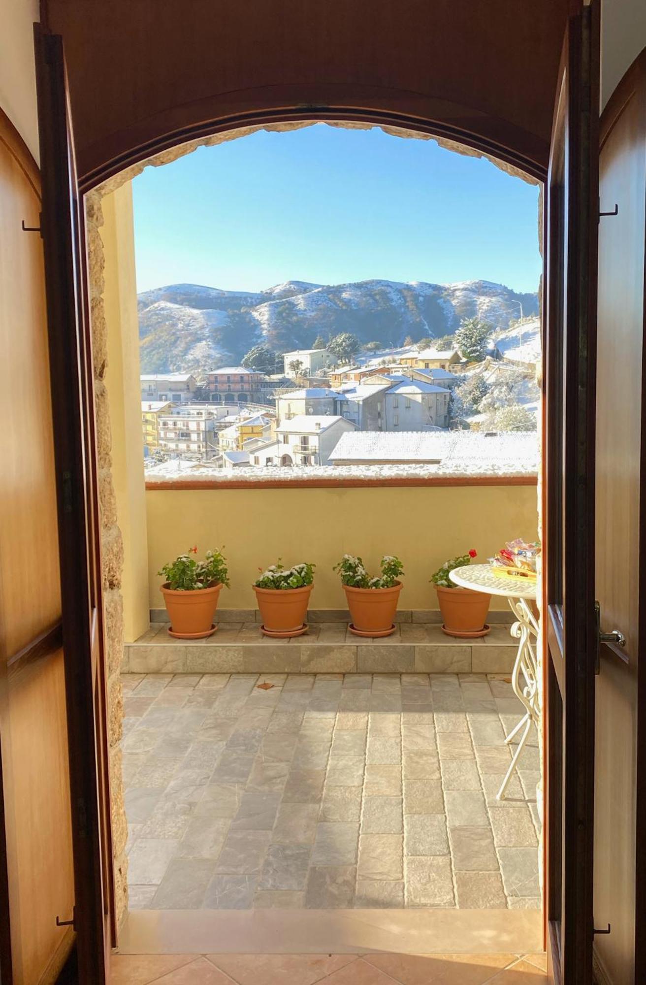 Nonna Felicia B&B Muro Lucano Bagian luar foto