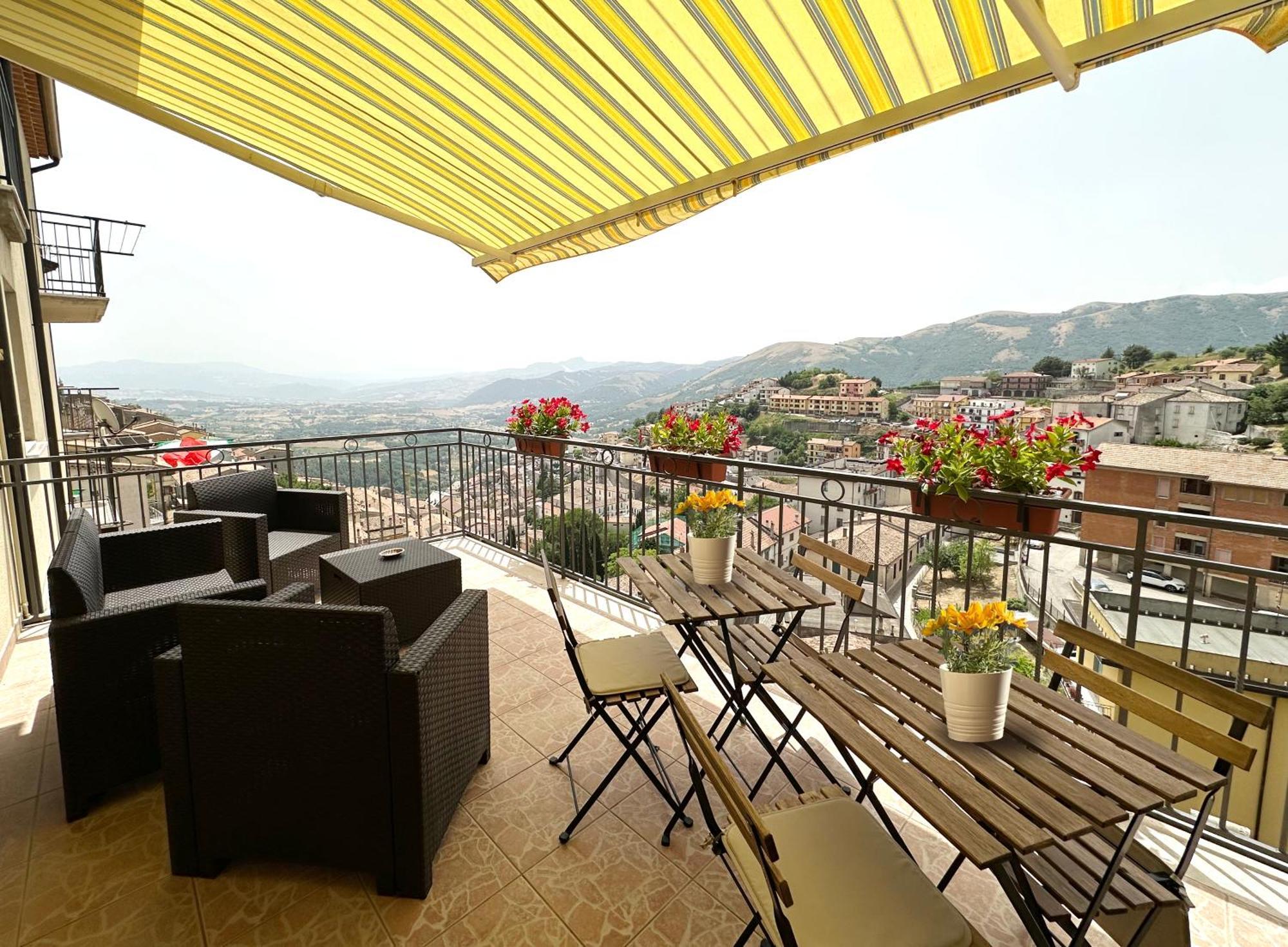 Nonna Felicia B&B Muro Lucano Bagian luar foto